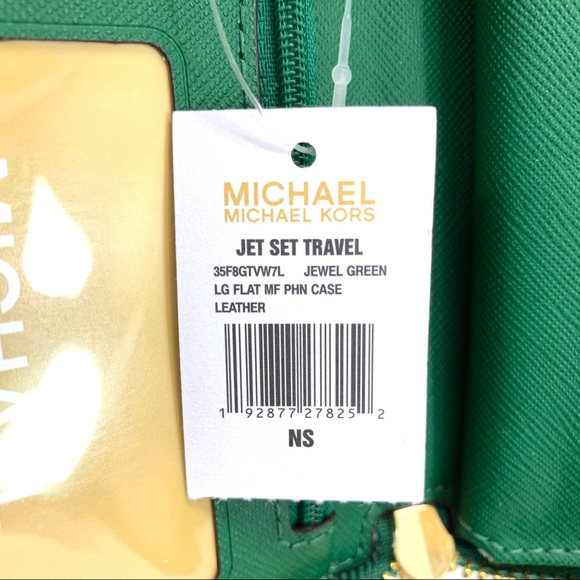 Michael Kors Jet Set Travel Wristlet - Picture 7 of 7